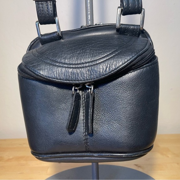 LATICO Black Leather Crossbody Messenger Camera Bag Case Organizer - Picture 2 of 15